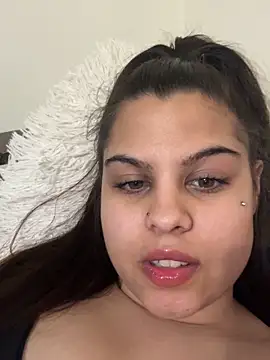 Snapshot of Vivike234 chatting on 02-24-26, 06:09 Vivike234 online show from 02-24-26, 06:09