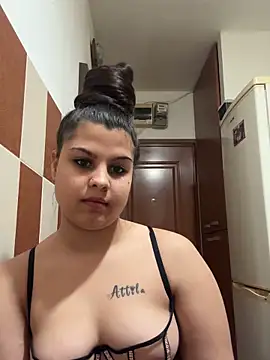 Snapshot of Vivike234 chatting on 02-22-26, 07:04 Vivike234 online show from 02-22-26, 07:04