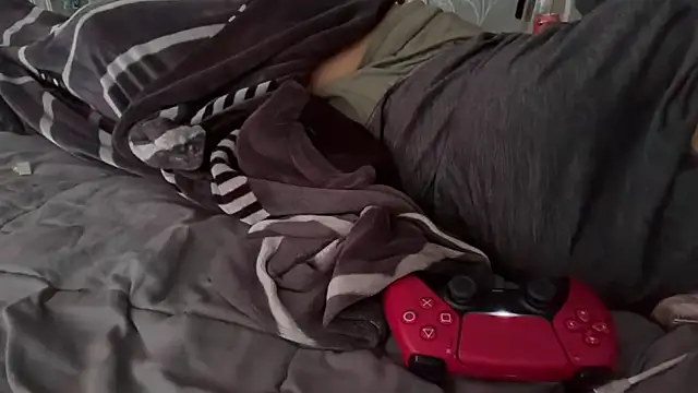 hugeindiantitties online show from 03-11-26, 02:55