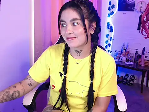 JanineRae online show from 03-18-26, 06:20
