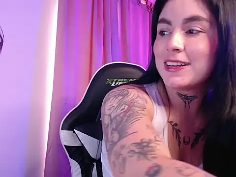 JanineRae online show from 03-11-26, 06:24