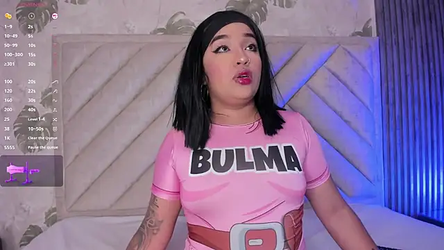 SarahRizof online show from 03-05-26, 05:04