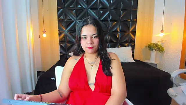 Snapshot of Veyra_sereny chatting on 07-11-26, 07:03 Veyra sereny online show from 07-11-26, 07:03