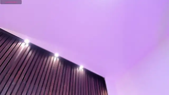 Snapshot of _victoria_lee chatting on 02-27-26, 12:27 victoria lee online show from 02-27-26, 12:27