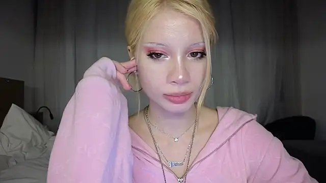 Snapshot of qualitybab chatting on 02-19-26, 03:14 qualitybab online show from 02-19-26, 03:14