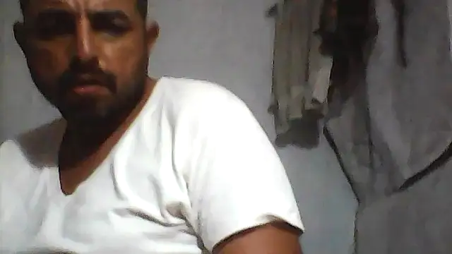 Snapshot of cobrosdepagos chatting on 06-18-26, 07:18 cobrosdepagos online show from 06-18-26, 07:18