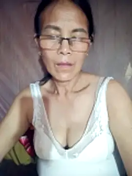 Snapshot of toyo_668 chatting on 04-08-26, 07:10 toyo 668 online show from 04-08-26, 07:10