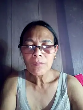 Snapshot of toyo_668 chatting on 03-04-26, 09:50 toyo 668 online show from 03-04-26, 09:50