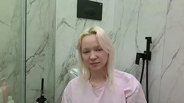 BabyyDolll  online show from 02-14-26, 11:10