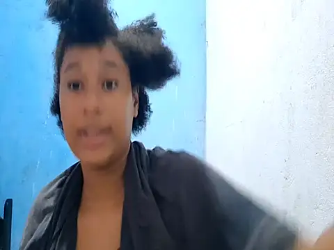 Snapshot of MadelynStamant chatting on 03-11-26, 12:21 MadelynStamant online show from 03-11-26, 12:21