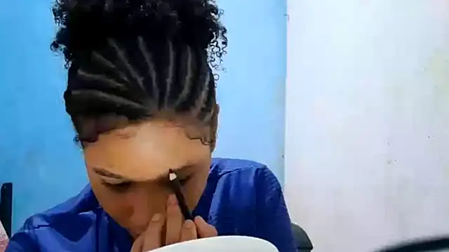 Snapshot of MadelynStamant chatting on 04-13-26, 01:15 MadelynStamant online show from 04-13-26, 01:15