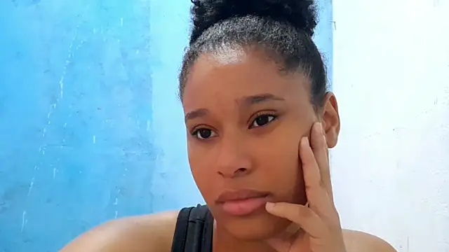 Snapshot of MadelynStamant chatting on 03-20-26, 12:39 MadelynStamant online show from 03-20-26, 12:39