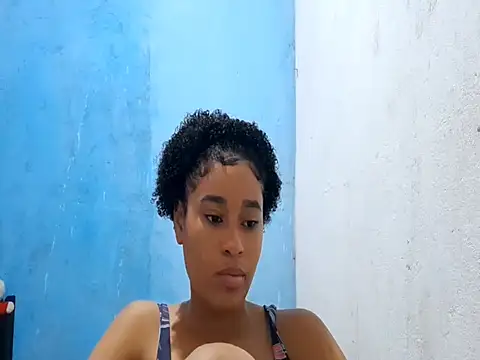 Snapshot of MadelynStamant chatting on 03-13-26, 12:43 MadelynStamant online show from 03-13-26, 12:43