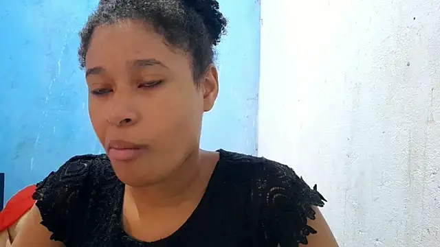 Snapshot of MadelynStamant chatting on 03-31-26, 12:29 MadelynStamant online show from 03-31-26, 12:29