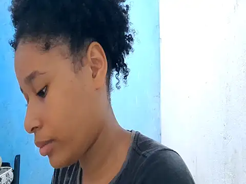 Snapshot of MadelynStamant chatting on 03-25-26, 12:26 MadelynStamant online show from 03-25-26, 12:26