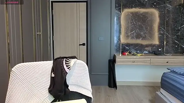 Alittleasaingirl online show from 03-27-26, 01:25