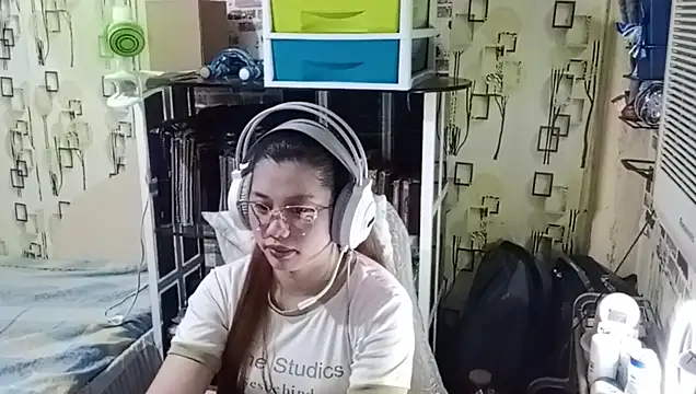 TennieReichow online show from 04-01-26, 11:11