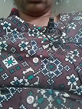 Snapshot of telugugrli chatting on 02-21-26, 08:49 telugugrli online show from 02-21-26, 08:49