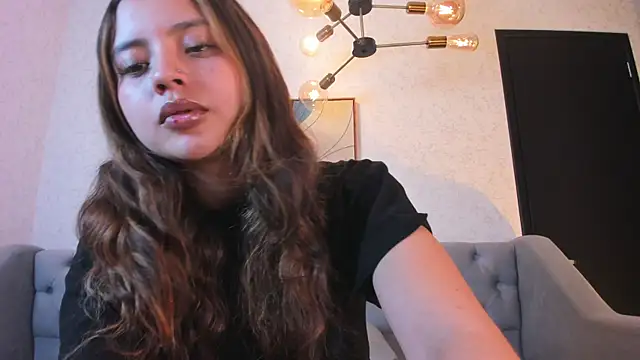 MAGIC EMMA  online show from 05-27-26, 02:52