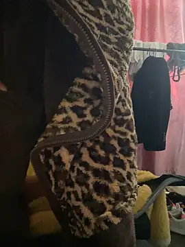 yixianshen188 online show from 02-26-26, 04:56