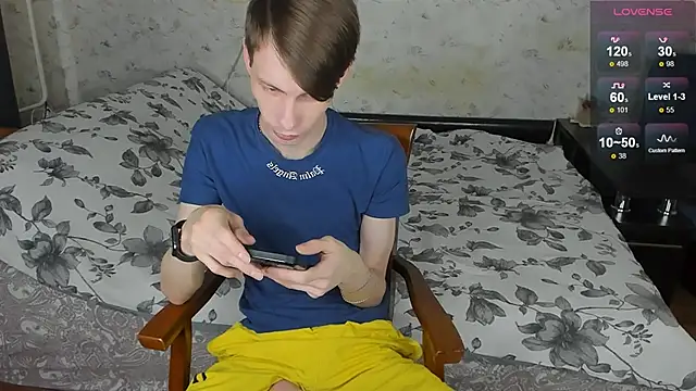 Snapshot of Erick_Wilson chatting on 05-02-26, 04:18 Erick Wilson online show from 05-02-26, 04:18