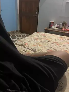 Snapshot of masterpatel786 chatting on 05-19-26, 04:25 masterpatel786 online show from 05-19-26, 04:25