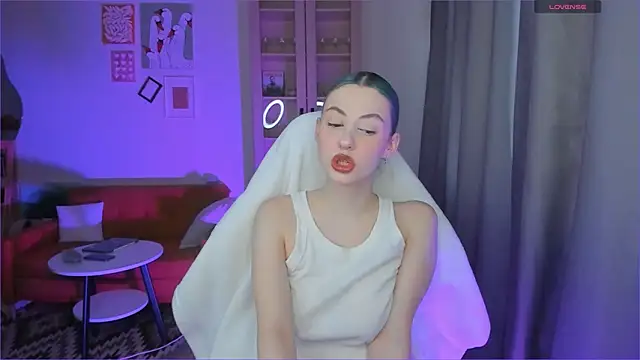 AdeleBabyGirl online show from 03-26-26, 04:55