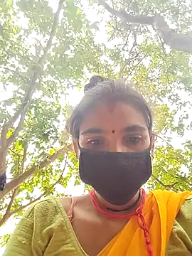 Snapshot of Seenu---Thakur chatting on 07-18-26, 08:12 Seenu---Thakur online show from 07-18-26, 08:12