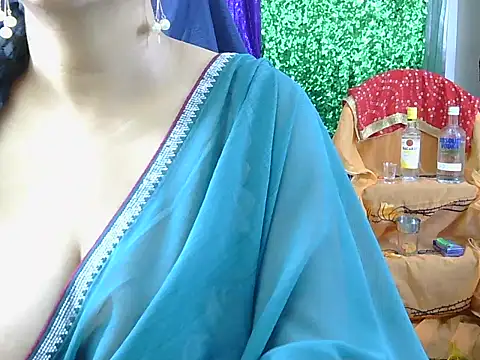 Hot Sonniyaa online show from 03-16-26, 06:06