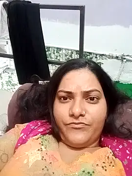 Snapshot of Anushka_Singh0 chatting on 02-25-26, 10:37 Anushka Singh0 online show from 02-25-26, 10:37