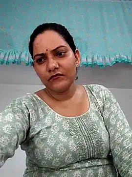 Anushka Singh0 online show from 07-17-26, 12:46