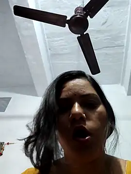 Anushka Singh0 online show from 04-23-26, 01:13