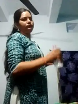 Anushka Singh0 online show from 03-03-26, 01:12