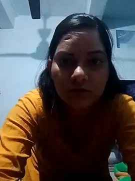 Snapshot of Anushka_Singh0 chatting on 02-26-26, 04:18 Anushka Singh0 online show from 02-26-26, 04:18