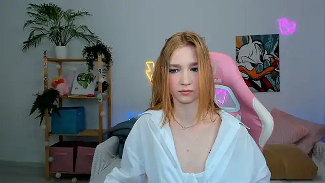 Snapshot of Ophelia_Jay chatting on 02-18-26, 03:26 Ophelia Jay online show from 02-18-26, 03:26