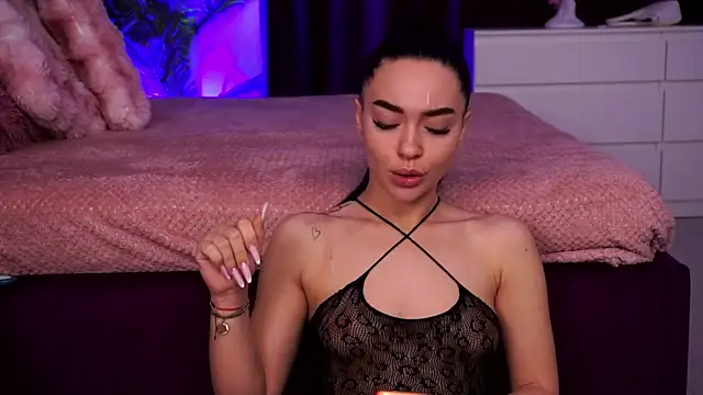 SashaLorrenz online show from 04-15-26, 04:29