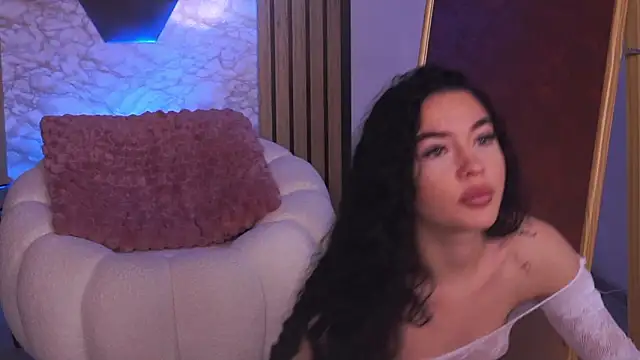 SashaLorrenz online show from 03-17-26, 05:32