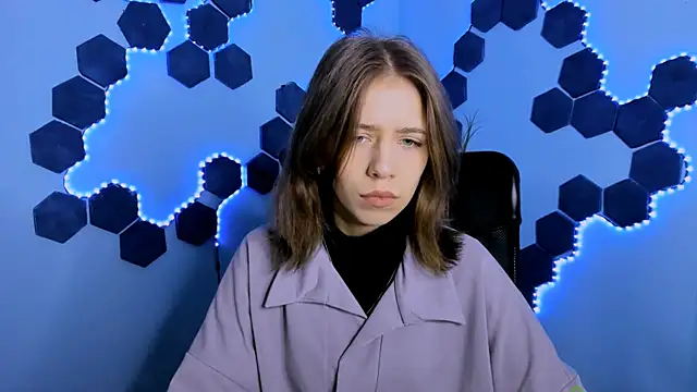 cleo cool online show from 02-18-26, 09:39