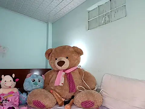 Elii petit online show from 02-18-26, 11:23