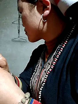 Snapshot of nelina_12345 chatting on 02-14-26, 11:21 nelina 12345 online show from 02-14-26, 11:21