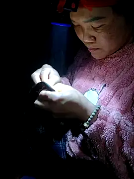 Snapshot of nelina_12345 chatting on 02-19-26, 01:52 nelina 12345 online show from 02-19-26, 01:52