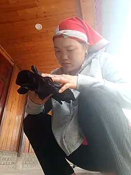 nelina 12345 online show from 04-14-26, 01:10