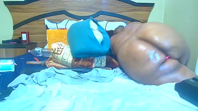 Queenxxxjesy online show from 04-09-26, 06:19