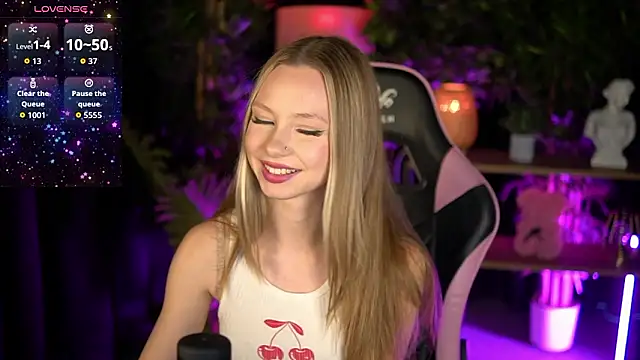 SweetDaisy me online show from 02-28-26, 08:03