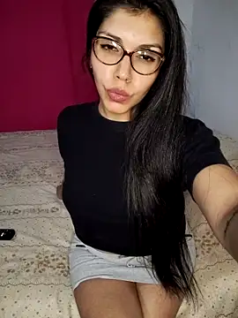 Snapshot of Morochaa198 chatting on 03-02-26, 04:24 Morochaa198 online show from 03-02-26, 04:24