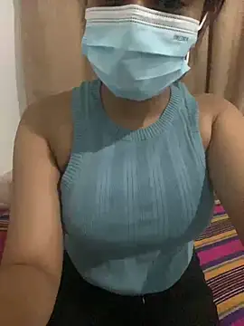 Snapshot of Saraaalive chatting on 03-12-26, 05:17 Saraaalive online show from 03-12-26, 05:17