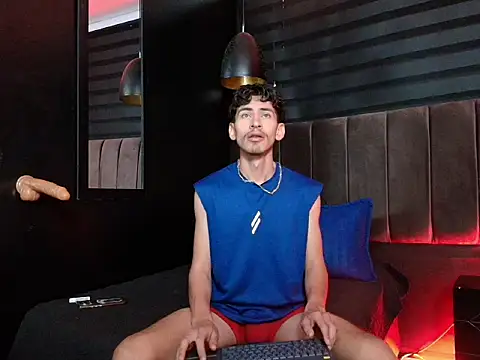 skinny jean  online show from 03-28-26, 03:24