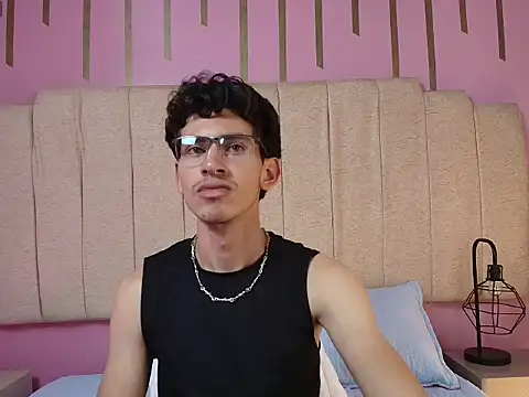 Snapshot of skinny_jean_ chatting on 02-27-26, 08:30 skinny jean online show from 02-27-26, 08:30