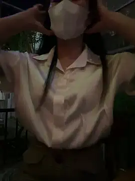 Snapshot of Yuki-babi2k chatting on 04-30-26, 02:24 Yuki-babi2k online show from 04-30-26, 02:24