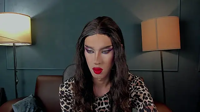 Snapshot of MadisonEsprit chatting on 02-21-26, 10:06 MadisonEsprit online show from 02-21-26, 10:06